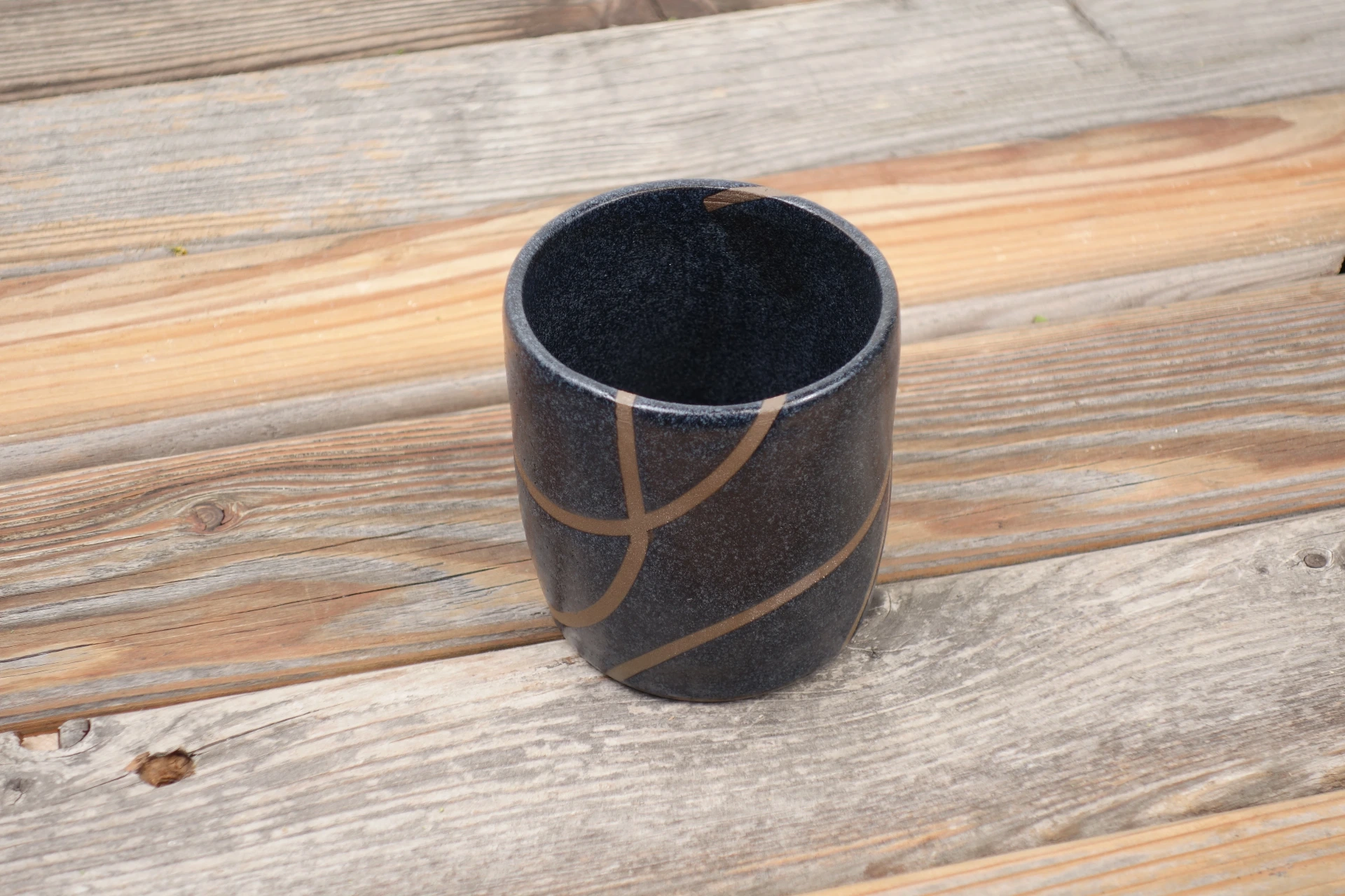 Becher"Lebenslinien" - anthrazit 